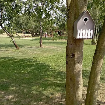 게스트하우스 Les Du Petit Marcel 4*