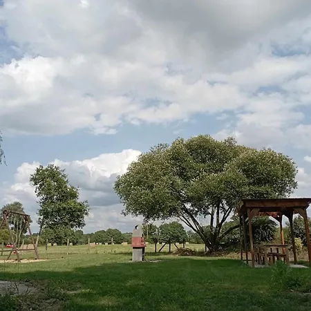 게스트하우스 Les Du Petit Marcel 4*