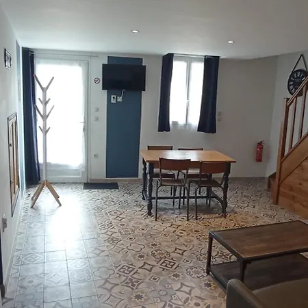 Les Du Petit Marcel 招待所