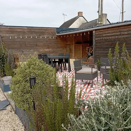 게스트하우스 Les Du Petit Marcel 4*