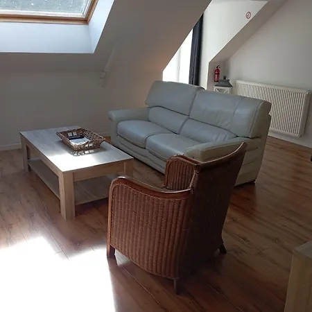 게스트하우스 Les Du Petit Marcel 4*