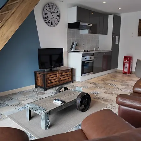 Les Du Petit Marcel 4*