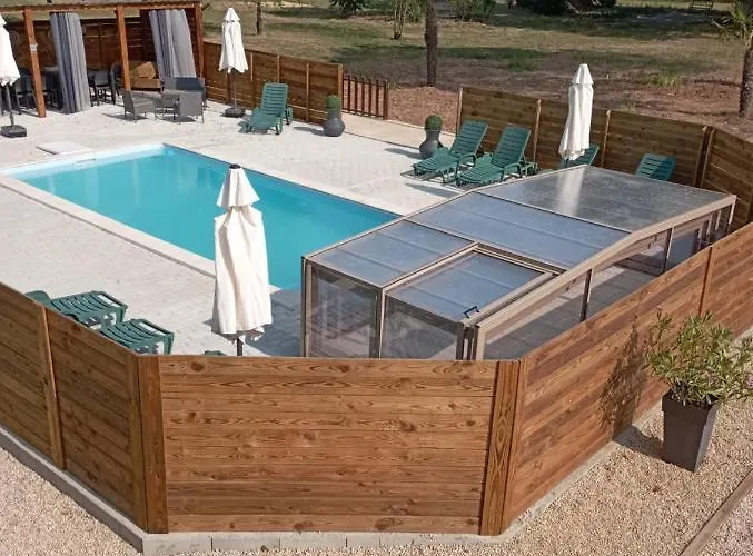 Les Du Petit Marcel 4*