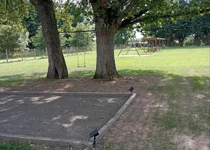 Les Du Petit Marcel Gasthof