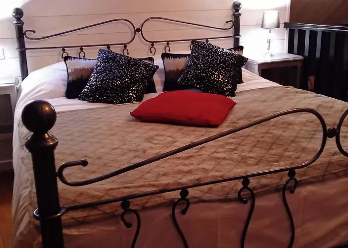 招待所 Les Du Petit Marcel 4*