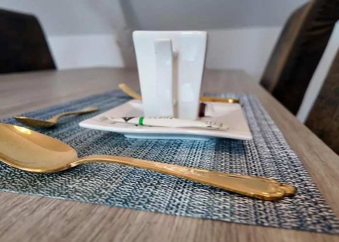 Les Du Petit Marcel 招待所 4*