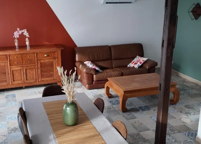 Les Du Petit Marcel Gæstehus 4*